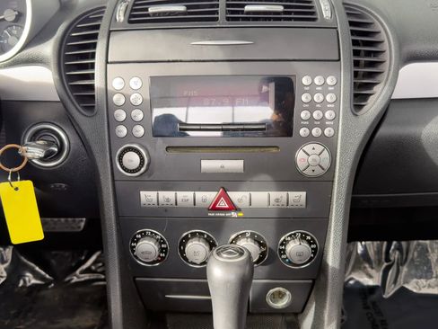 Used 2007 Mercedes-Benz SLK 280 image 11