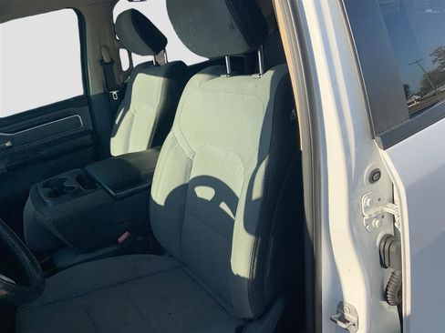 Used 2020 RAM 1500 SLT image 18