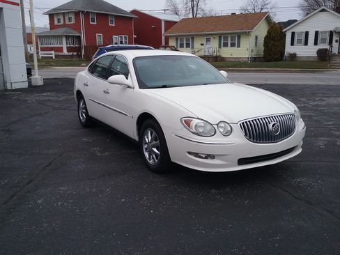 Used 2008 Buick LaCrosse CX image 3