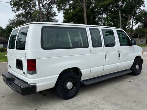Used 2006 Ford E-150 and Econoline 150 XL image 8