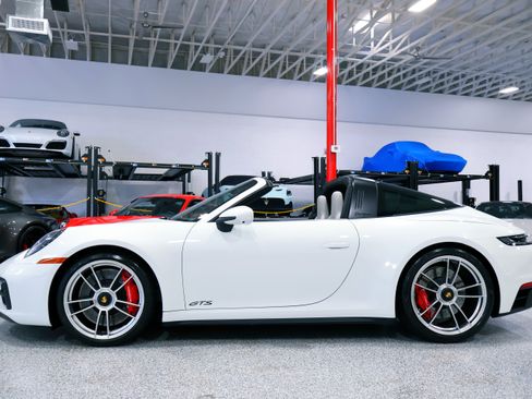 Used 2024 Porsche 911 Targa 4 GTS image 2