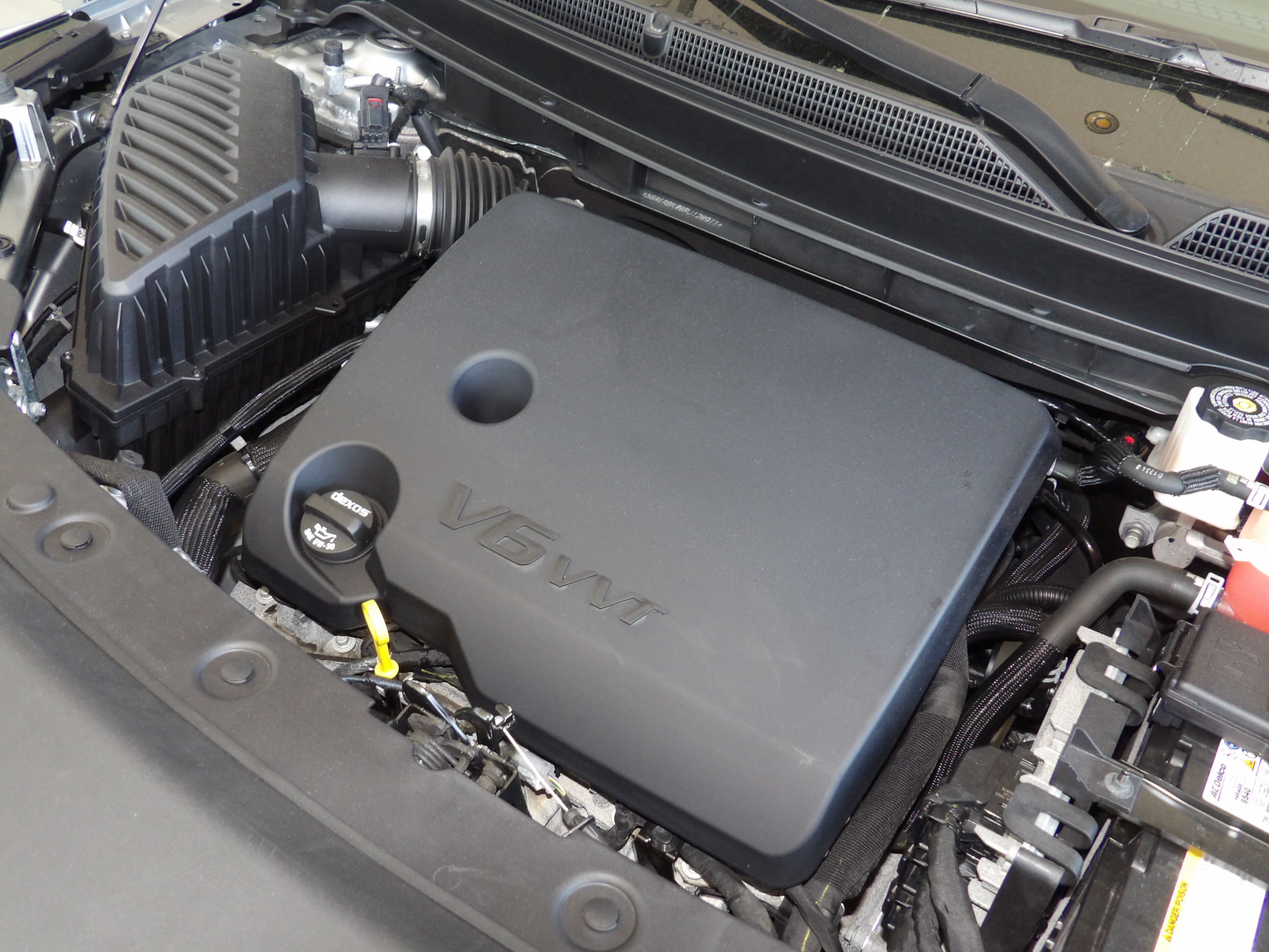 Used 2024 Buick Enclave Essence FWD image 14