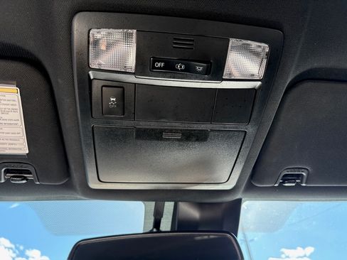 Used 2019 Toyota Tacoma TRD Sport image 20