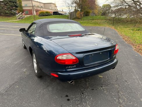 Used 1998 Jaguar XK8 image 41