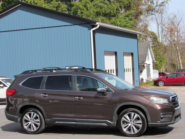 Used 2019 Subaru Ascent Touring 7-Passenger AWD/4WD image 12