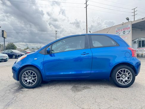 Used 2008 Toyota Yaris image 3