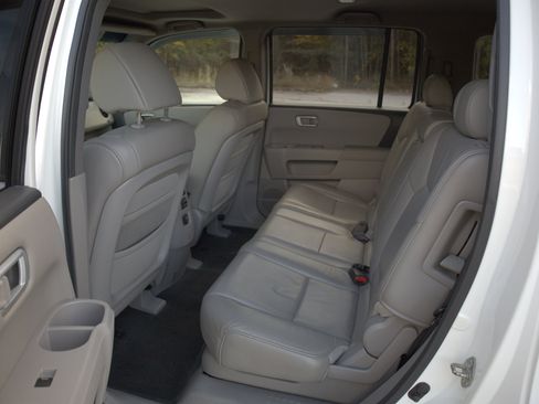 Used 2011 Honda Pilot EX-L image 13