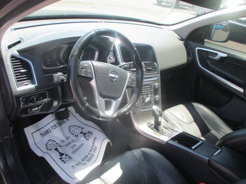 Used 2015 Volvo XC60 FWD T5 Premier image 7