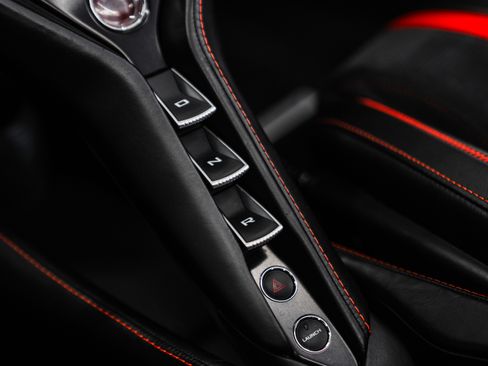 Used 2020 McLaren 720S Performance image 47