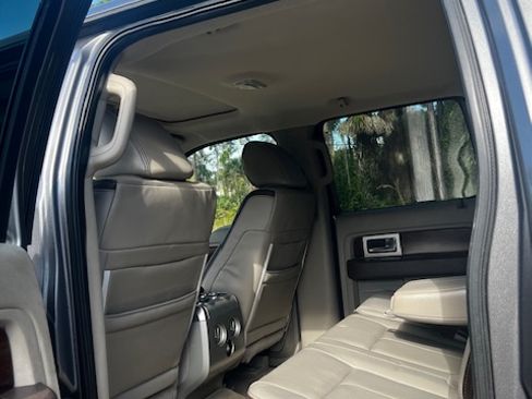 Used 2010 Ford F150 Platinum image 11