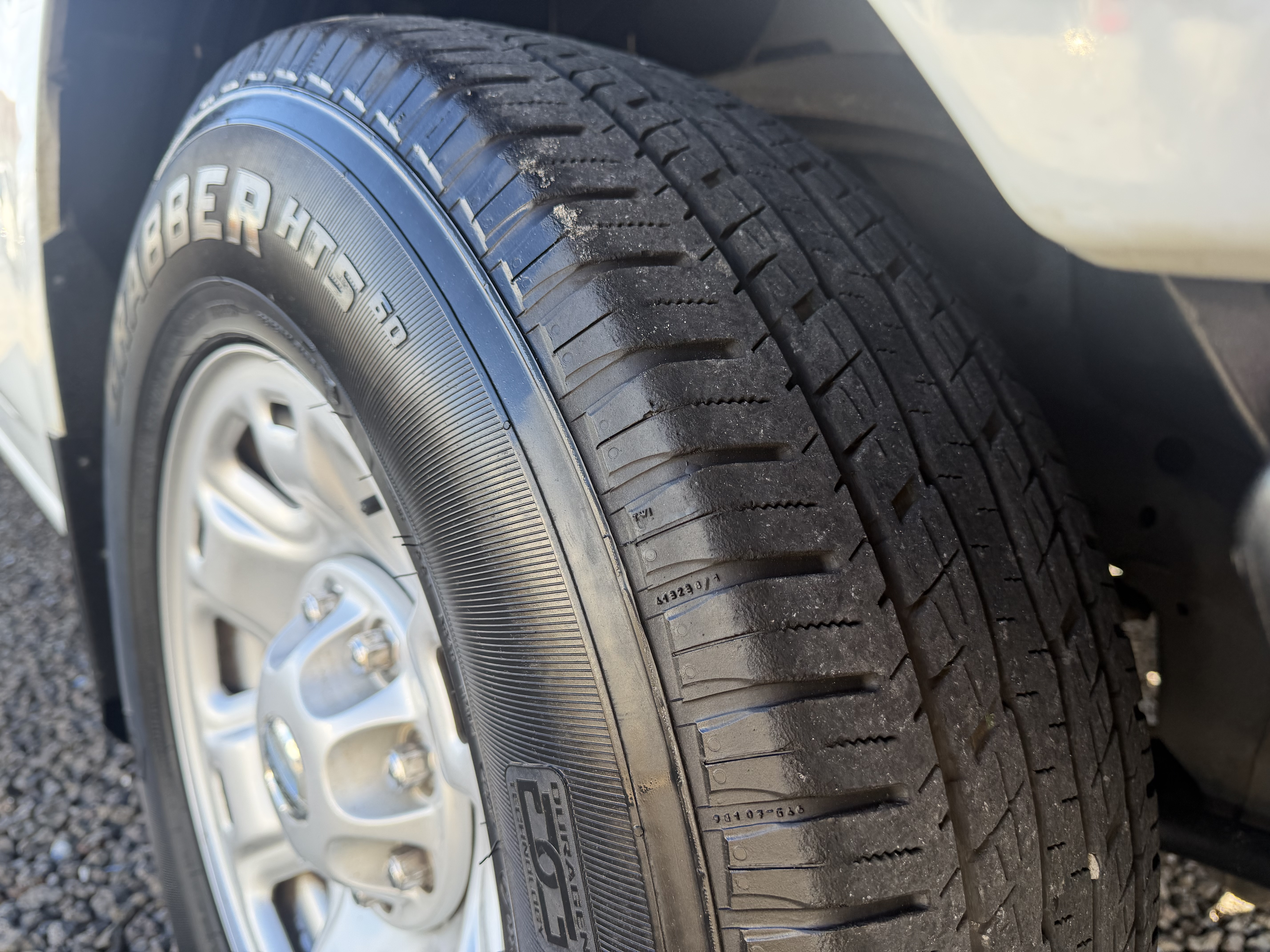 Used 2018 Nissan NV 3500 SV RWD image 22