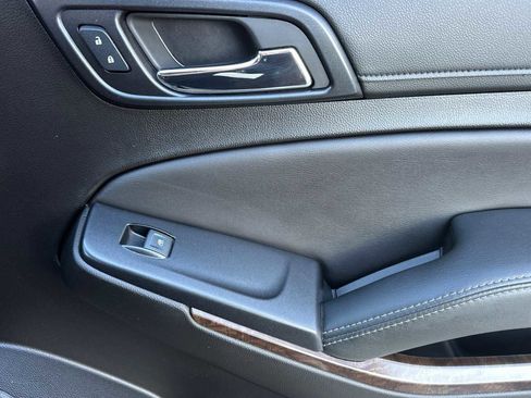 Used 2019 Chevrolet Tahoe LS image 22
