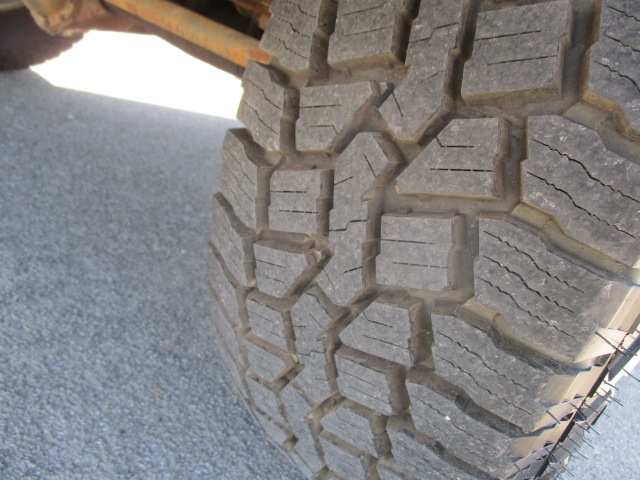 Used 1991 Dodge D/W Truck 150 AWD/4WD image 12