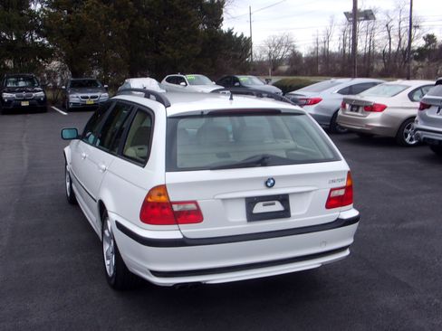Used 2000 BMW 323i image 9