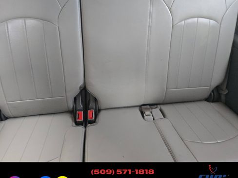 Used 2015 Chevrolet Traverse LTZ image 22