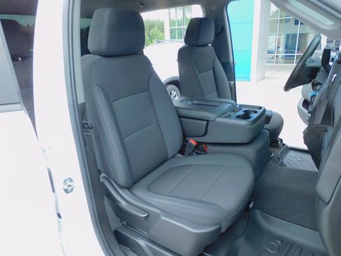 Used 2020 Chevrolet Silverado 2500 4x4 Crew Cab Custom image 25