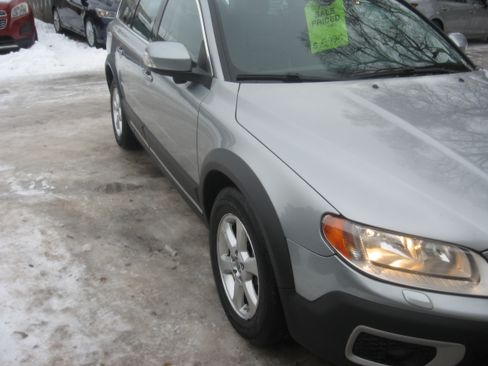 Used 2010 Volvo XC70 3.2 Premier image 3