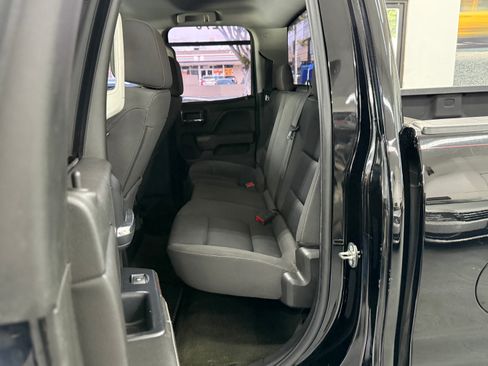 Used 2018 GMC Sierra 1500 SLE image 7