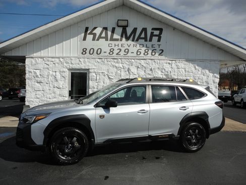 Used 2024 Subaru Outback Wilderness image 4