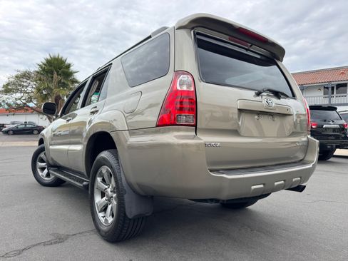 Used 2007 Toyota 4Runner Limited image 6