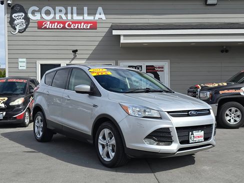 Used 2014 Ford Escape SE image 2