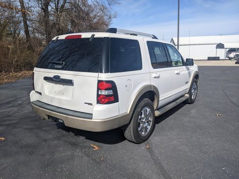 Used 2006 Ford Explorer Eddie Bauer image 3