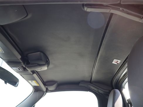 Used 2008 MAZDA MX-5 Miata Touring image 26