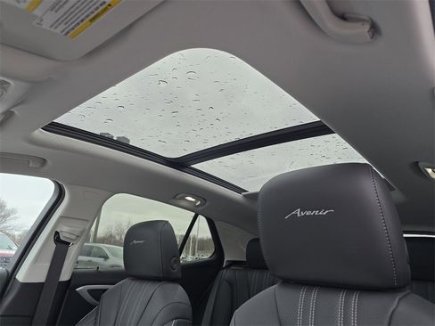 New 2026 Buick Envision Avenir image 23