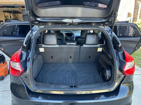 Used 2013 Ford Focus ST image 22