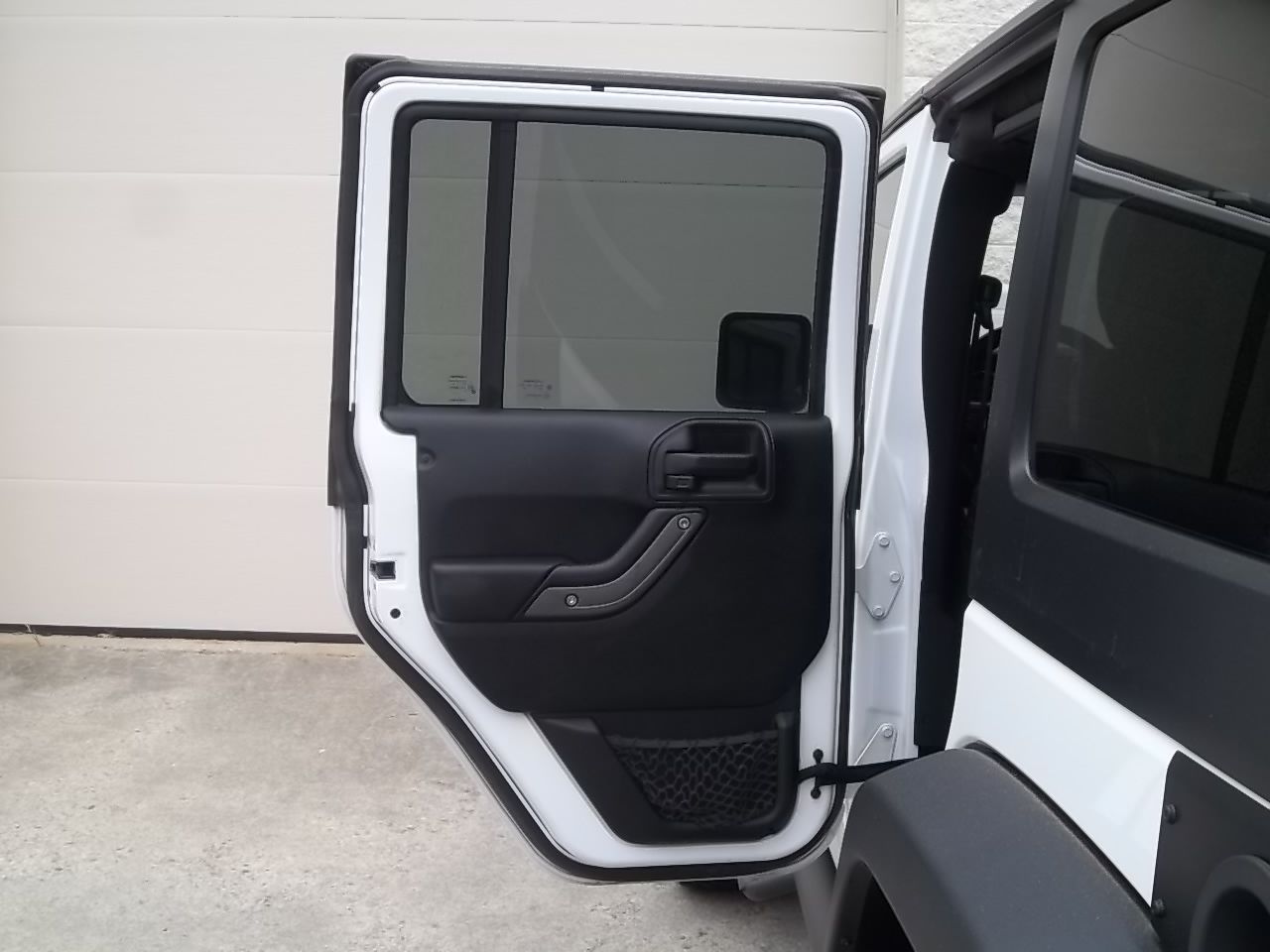 Used 2017 Jeep Wrangler 4WD Unlimited Sport image 19