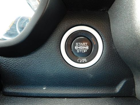 Used 2019 RAM 2500 Tradesman image 15