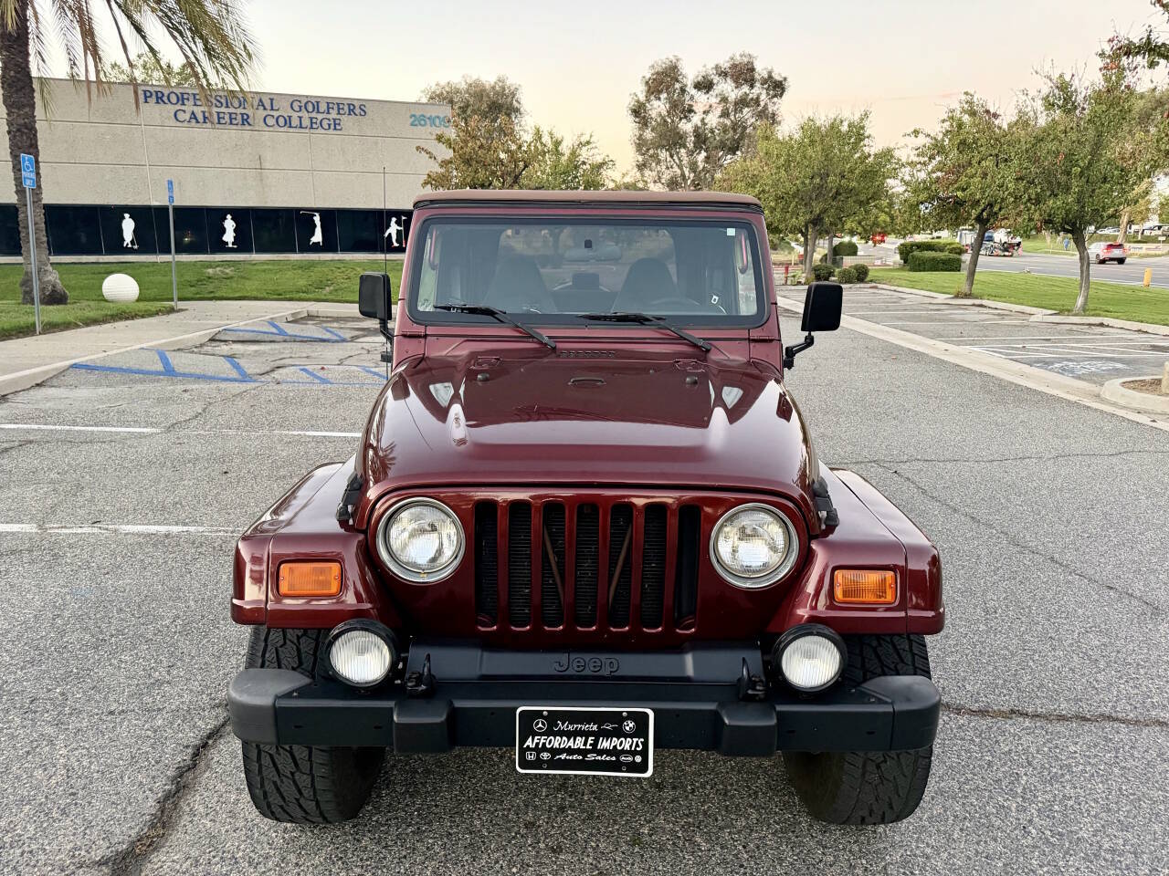 Used 2001 Jeep Wrangler 4WD Sahara image 8