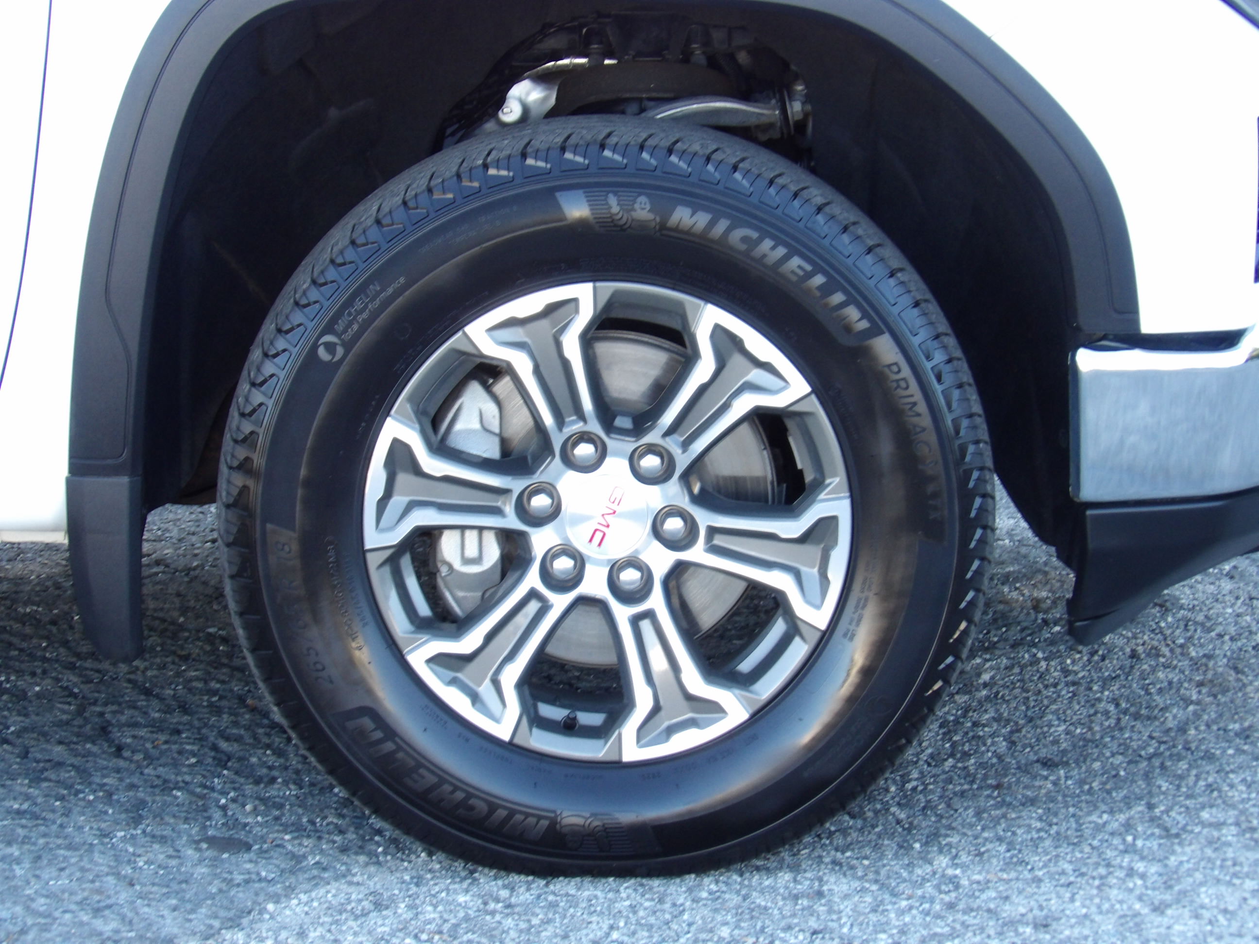 Used 2026 GMC Sierra 1500 4x4 Crew Cab SLT image 8