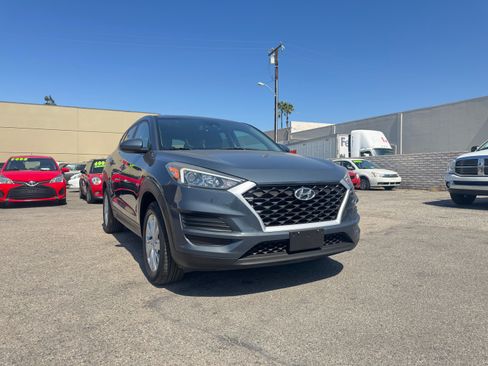 Used 2019 Hyundai Tucson FWD SE image 12
