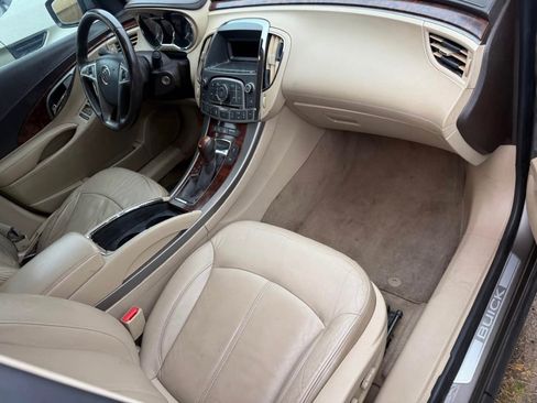 Used 2012 Buick LaCrosse Premium FWD image 7