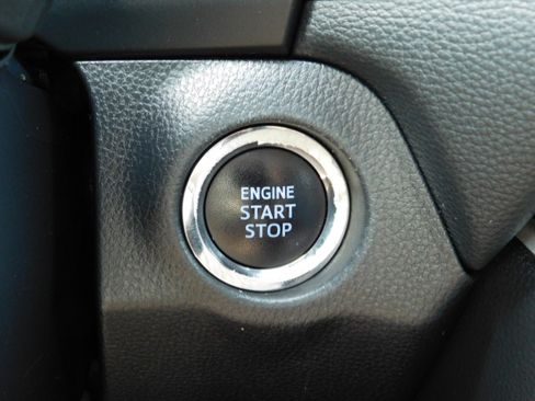 Used 2021 Toyota RAV4 Adventure image 15