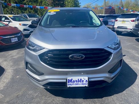 Used 2022 Ford Edge AWD SE image 2