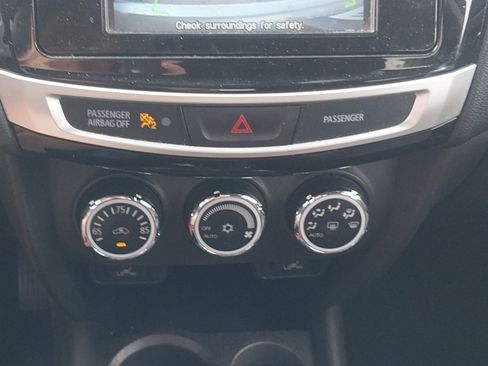 Used 2015 Mitsubishi Outlander Sport SE image 15