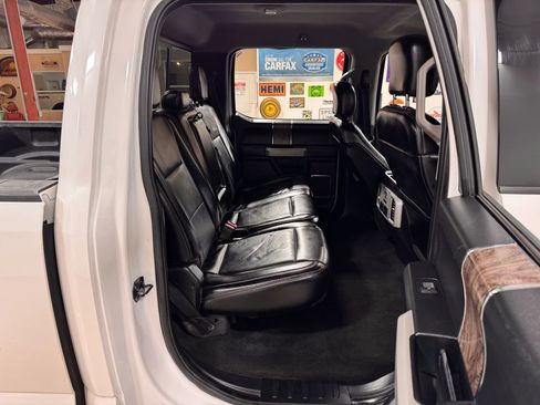 Used 2018 Ford F250 Lariat image 17