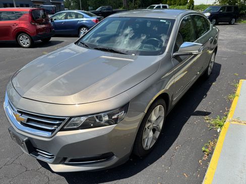 Used 2018 Chevrolet Impala Premier image 3