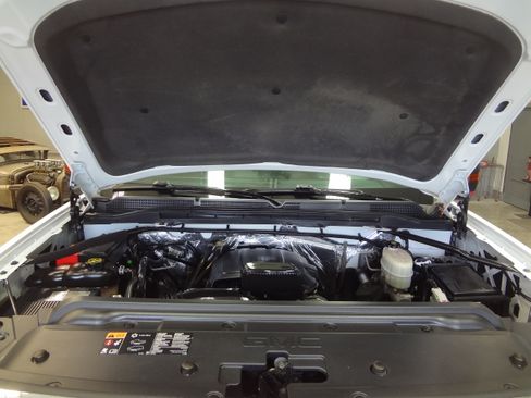 Used 2015 GMC Sierra 2500 Classic SLE image 19