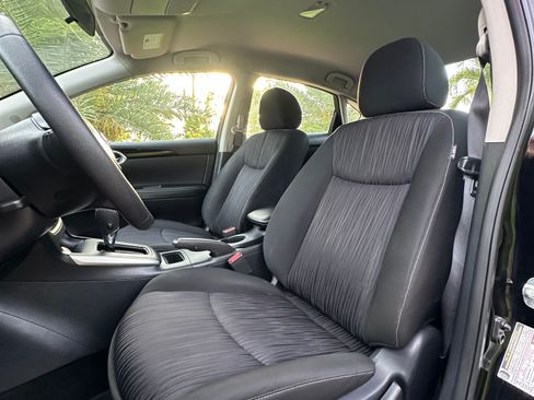 Used 2019 Nissan Sentra SV FWD image 9