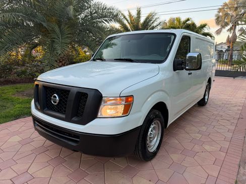 Used 2019 Nissan NV 1500 RWD image 1