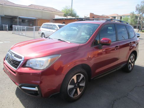 Used 2018 Subaru Forester 2.5i Premium AWD/4WD image 18