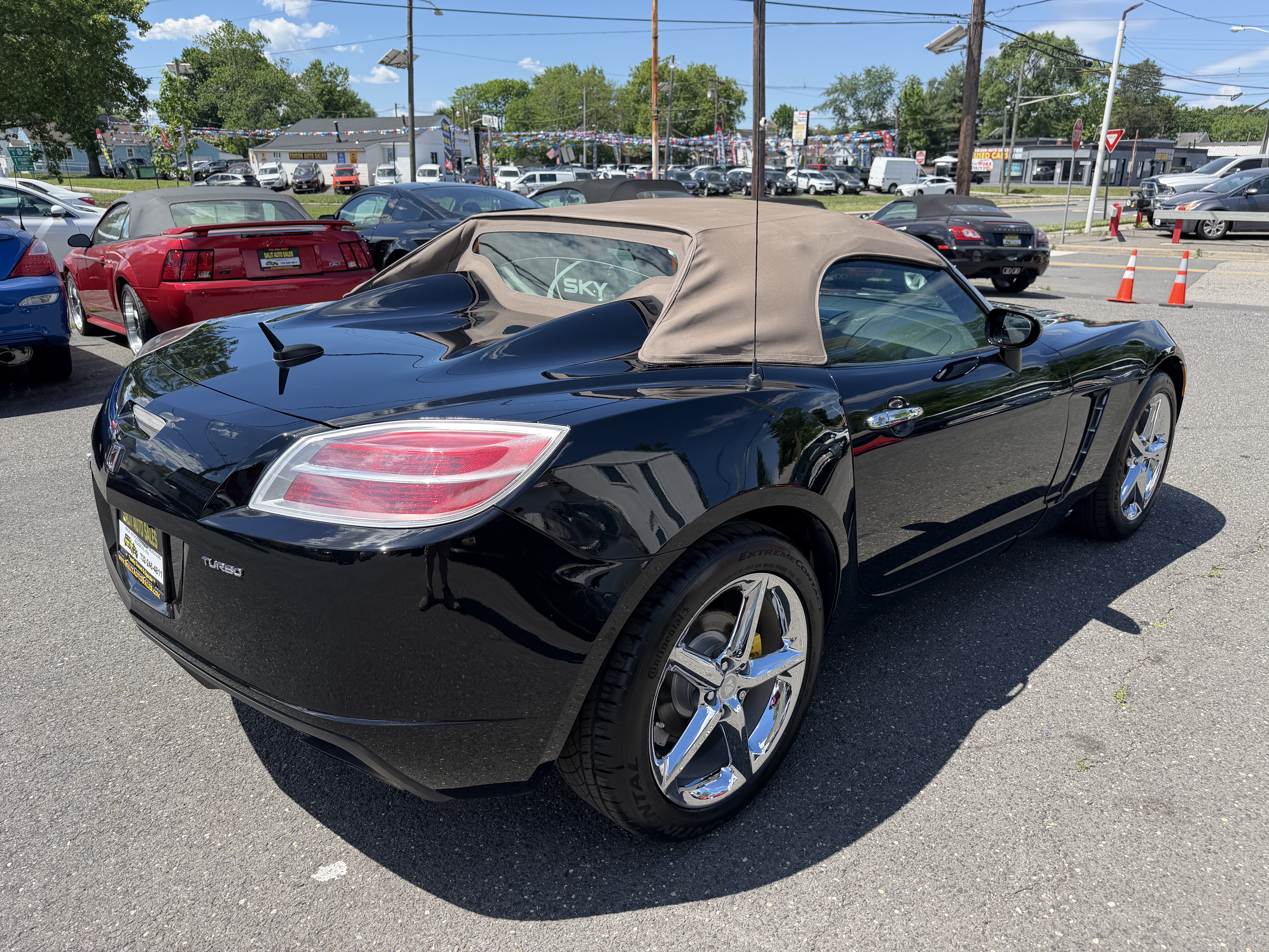 Used 2007 Saturn Sky Red Line RWD image 29