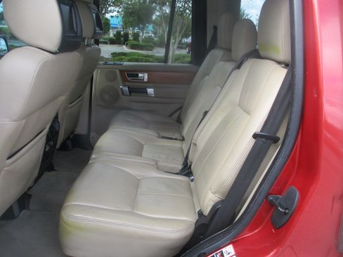 Used 2010 Land Rover LR4 HSE LUX image 17