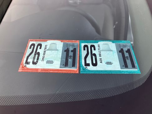 Used 2018 Kia Sedona LX image 18