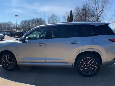 Certified 2024 Lexus TX 350 image 5