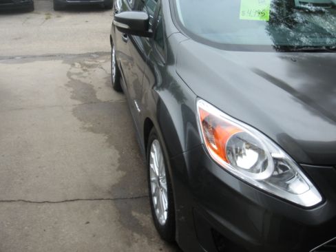 Used 2015 Ford C-MAX SE FWD image 3