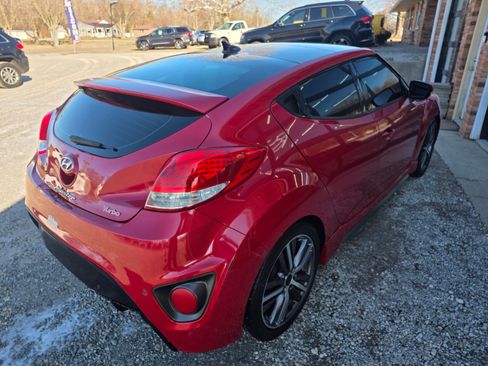 Used 2016 Hyundai Veloster Turbo image 4